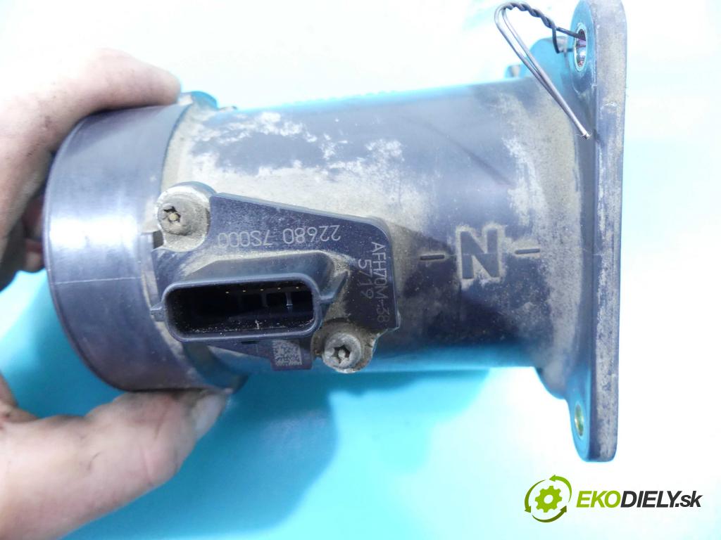 Nissan Murano Z50 2003-2008 3.5 V6 234KM automatic 172 kW 3498 cm3 5- průtokoměr: 22680 CA000 (Váhy vzduchu)