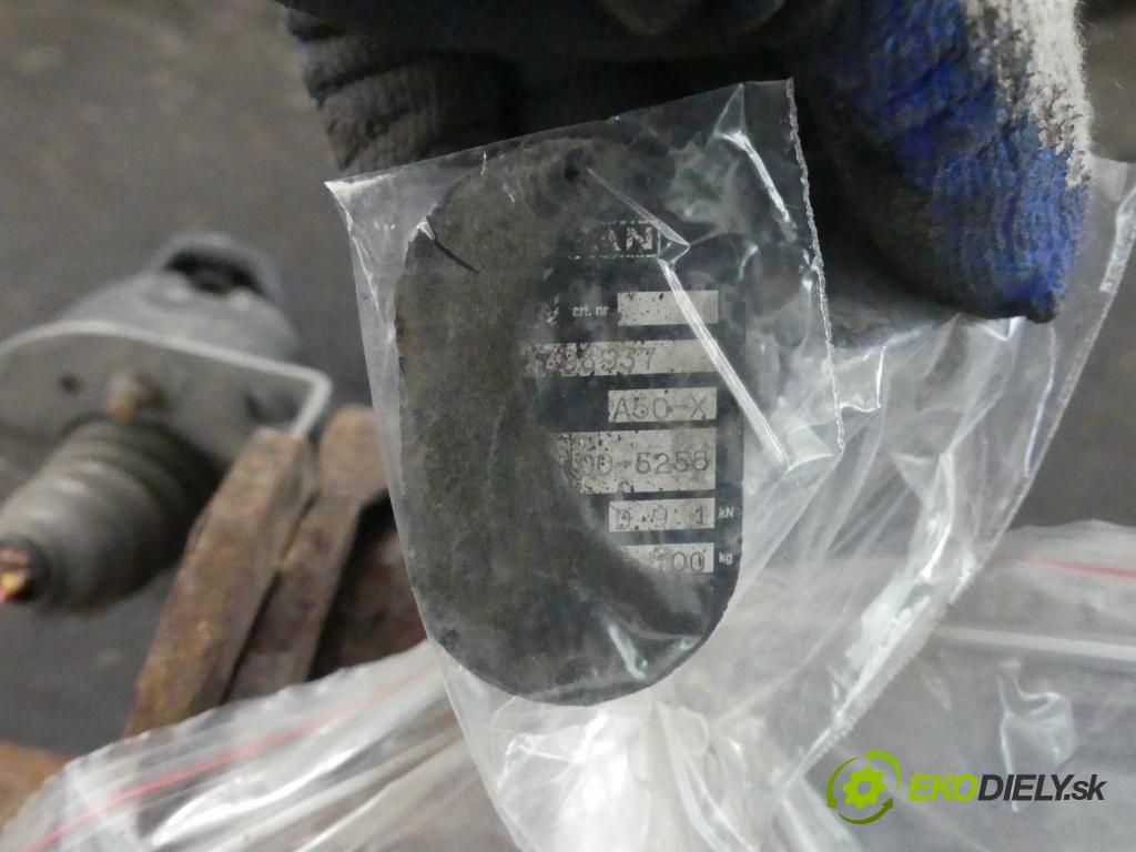 Nissan Murano Z50 2003-2008 3.5 V6 234KM automatic 172 kW 3498 cm3 5- oko tažné