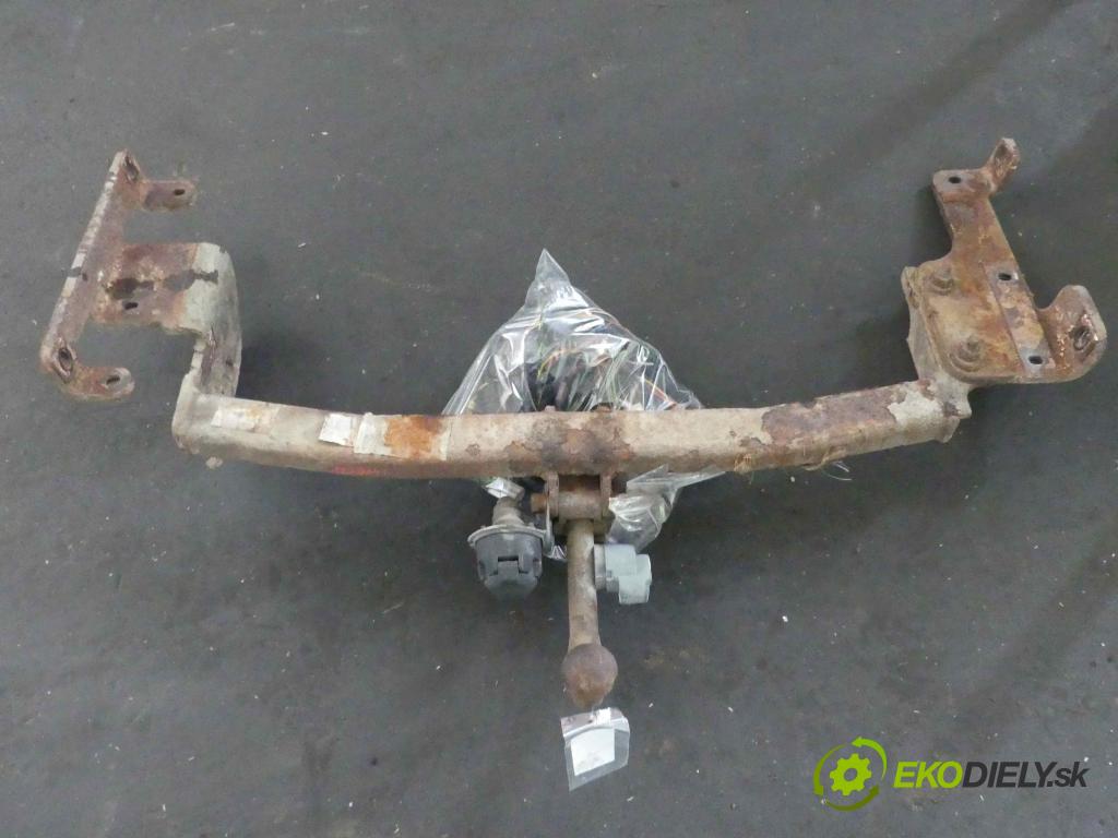 Nissan Murano Z50 2003-2008 3.5 V6 234KM automatic 172 kW 3498 cm3 5- oko tažné 