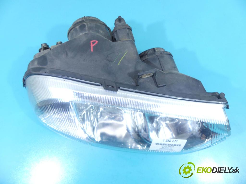 Alfa romeo 156 2.0 16v 155 HP manual 114 kW 1970 cm3 4- Reflektor: pravý  (Pravé)