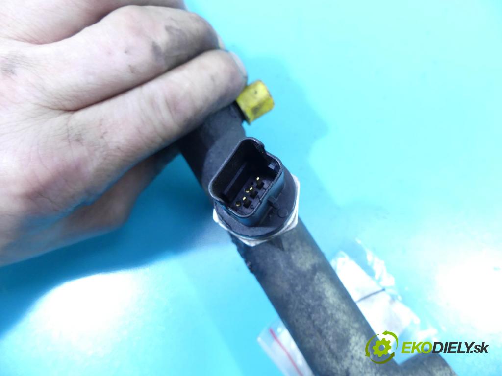 Peugeot Boxer I 1994-2006 2.2 hdi 101 HP manual 74 kW 2179 cm3 5- lišta vstrekovacia 0445214019 (Vstrekovacie lišty)