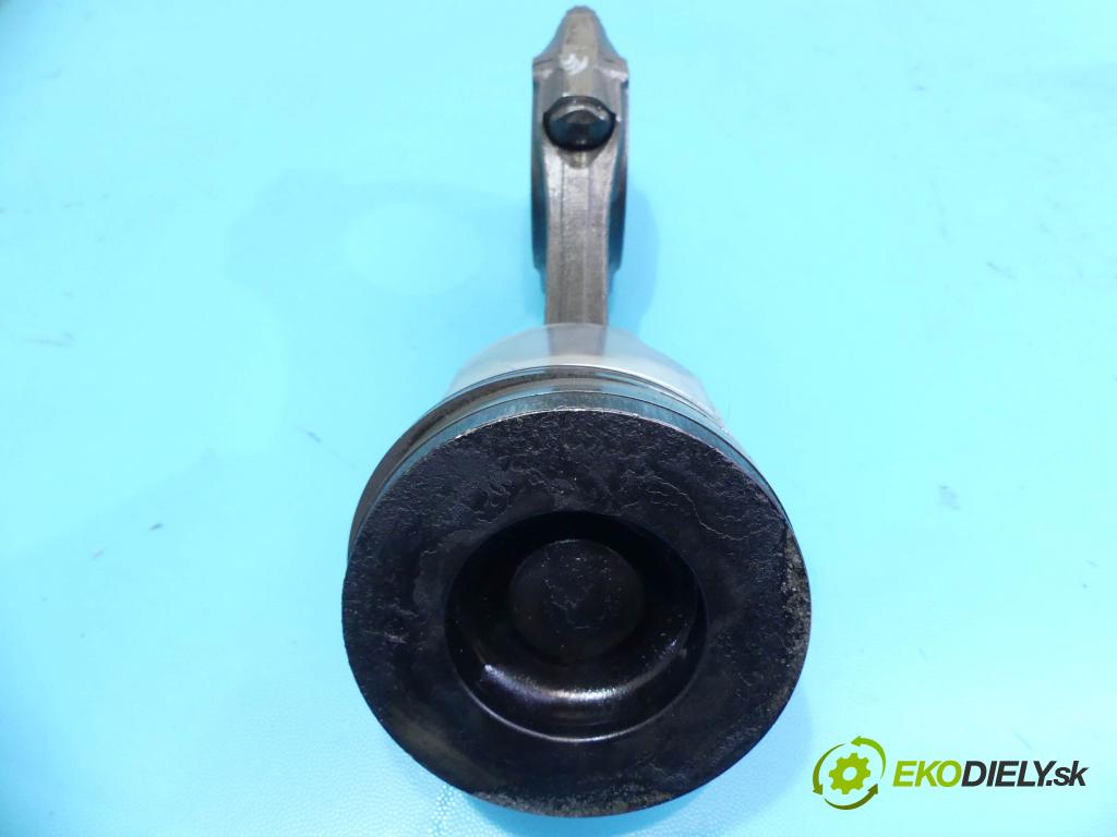 Nissan Atleon II 2000-2013 3.0 dci 150 hp manual 110 kW 2953 cm3 2- píst (Písty)