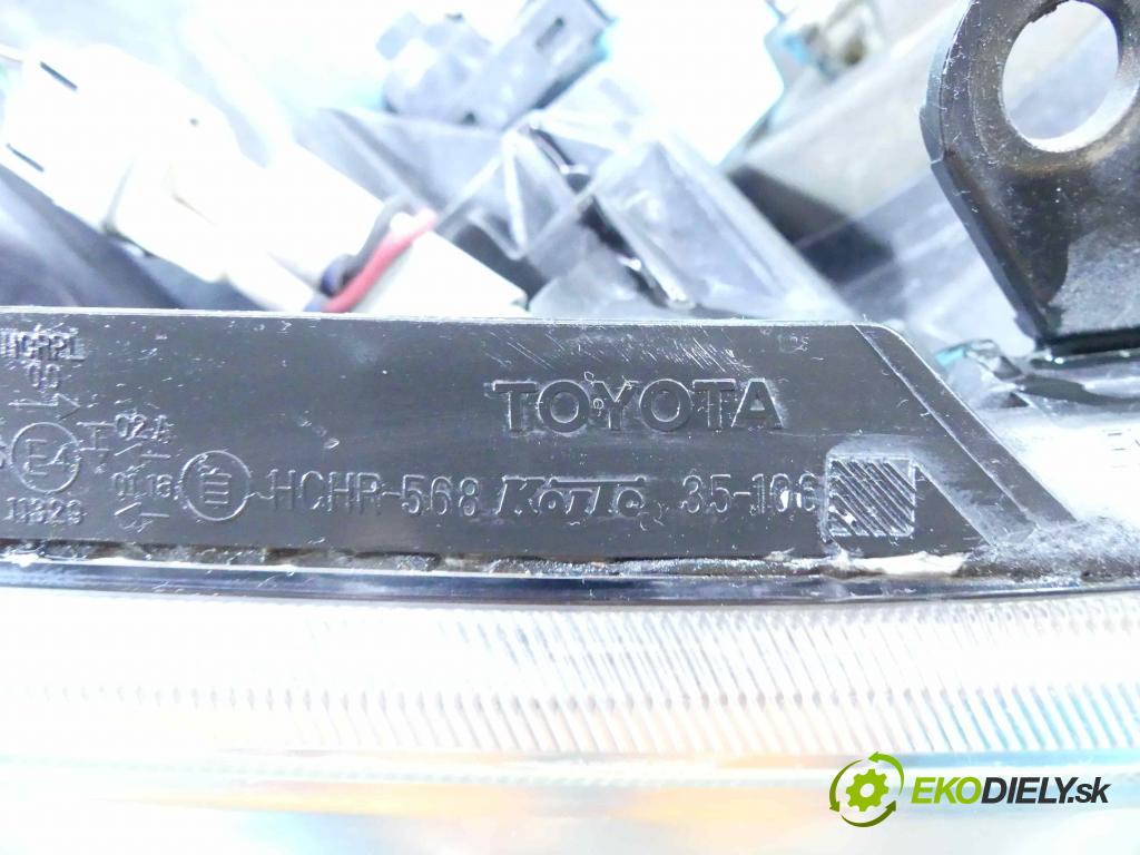 Toyota Avensis II T25 2003-2008 2.0 D4D 126 HP manual 93 kW 1995 cm3 5- Reflektor: pravý  (Pravé)