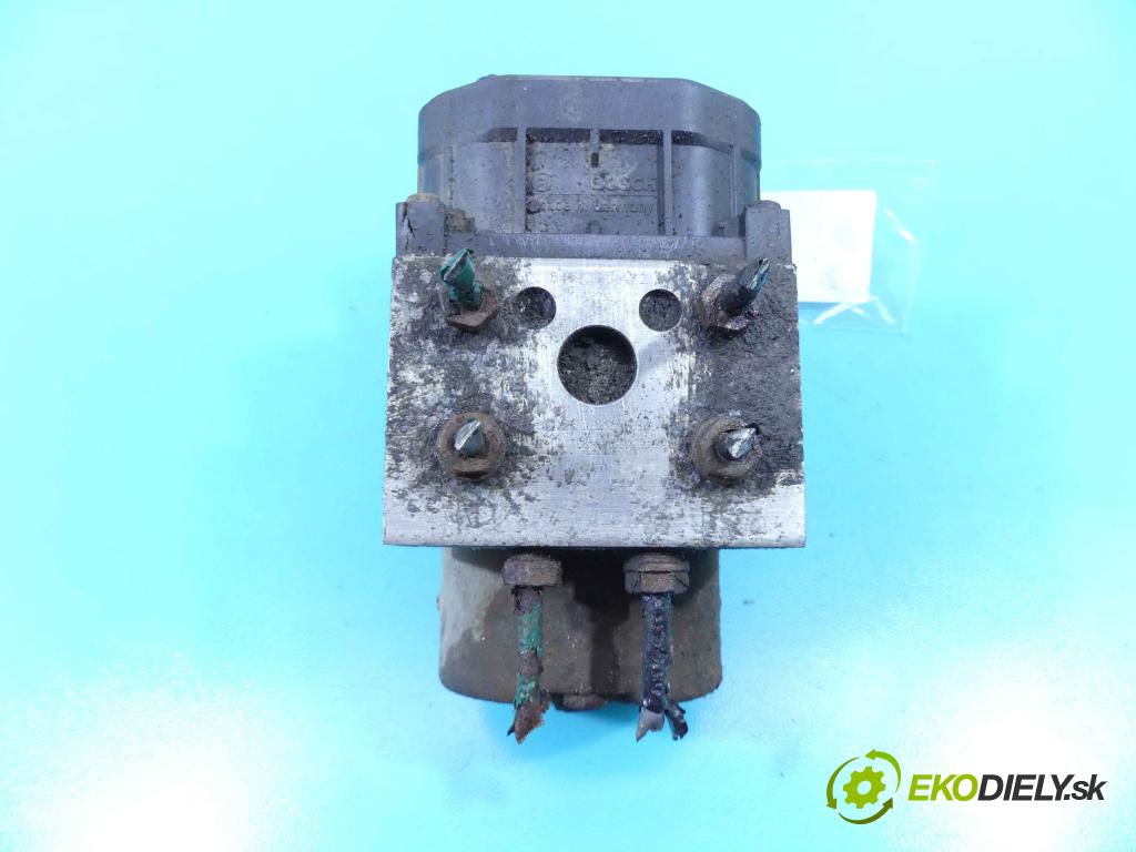 Renault Safrane II 2,5.0 165 HP manual 121 kW 2435 cm3 5- čerpadlo abs 0273004350 (Pumpy ABS)