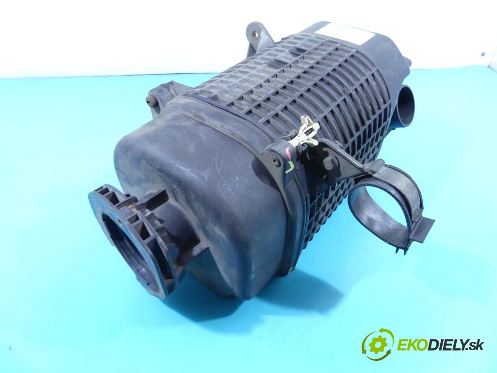 Renault Safrane II 2,5.0 165 HP manual 121 kW 2435 cm3 5- obal filtra vzduchu 7700866565 (Obaly filtrov vzduchu)