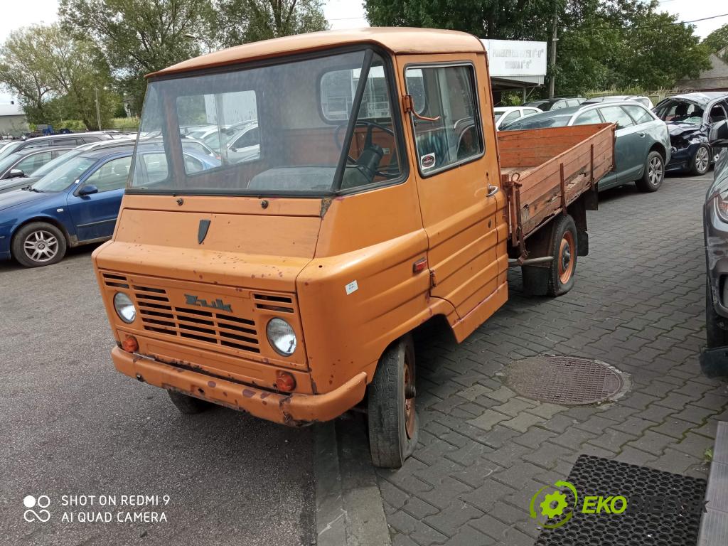 Żuk A 11 b 2.1 karburátor: 71 HP manual 52 kW 2120 cm3 5- Sloupec: volant  (Tyče riadenia (volantu))