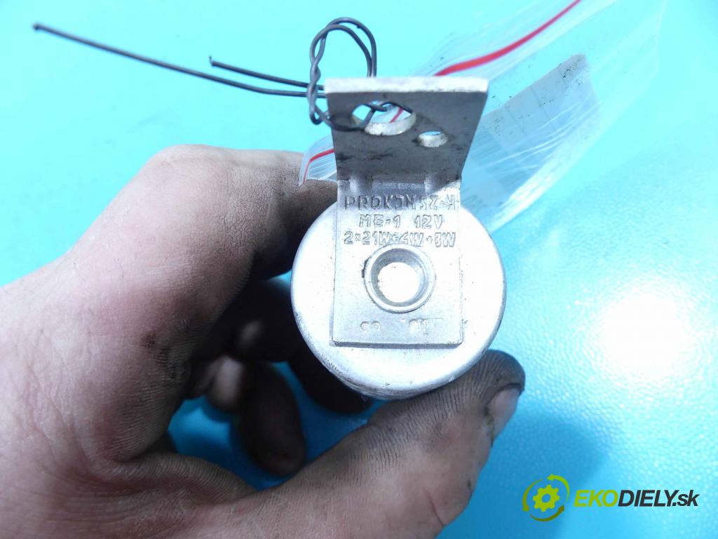 Żuk A 11 b 2.1 karburátor: 71 HP manual 52 kW 2120 cm3 5- Relé:  (Relé)