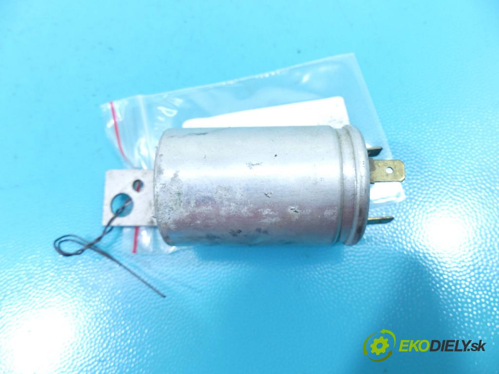 Żuk A 11 b 2.1 karburátor: 71 HP manual 52 kW 2120 cm3 5- Relé:  (Relé)