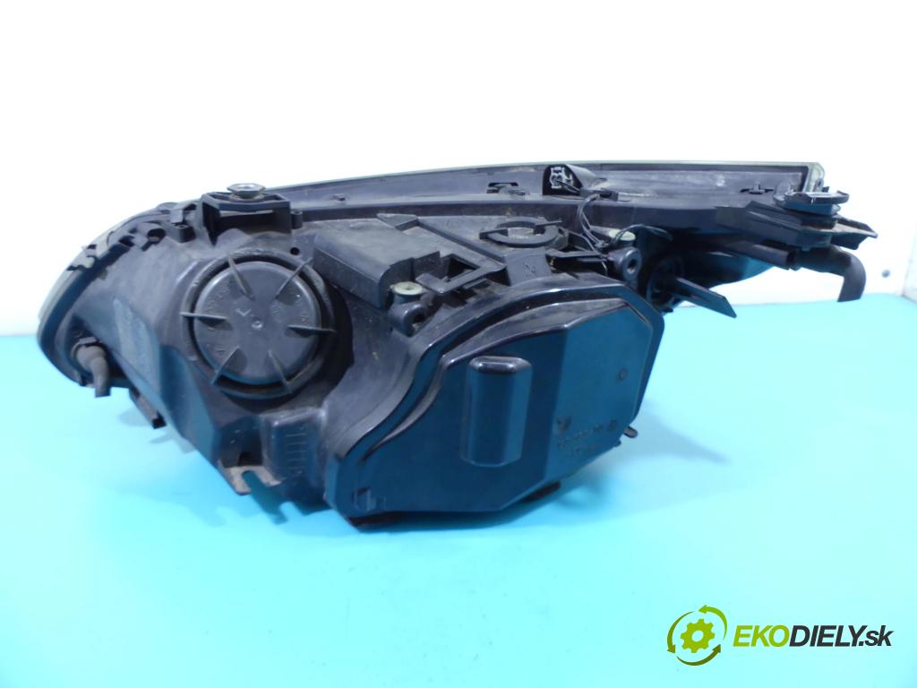Bmw 5 E60 2003-2010 3.0d 218 HP automatic 160 kW 2993 cm3 5- Reflektor: pravý  (Pravé)