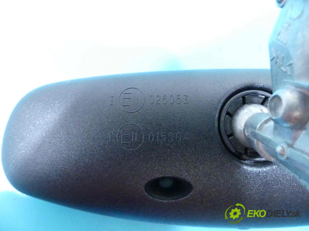 Citroen C5 II 2008-2017 2.0 hdi 140 hp manual 103 kW 1997 cm3 5- zpětné zrcátko vnitřní 96621722XT (Světla vnitřní)