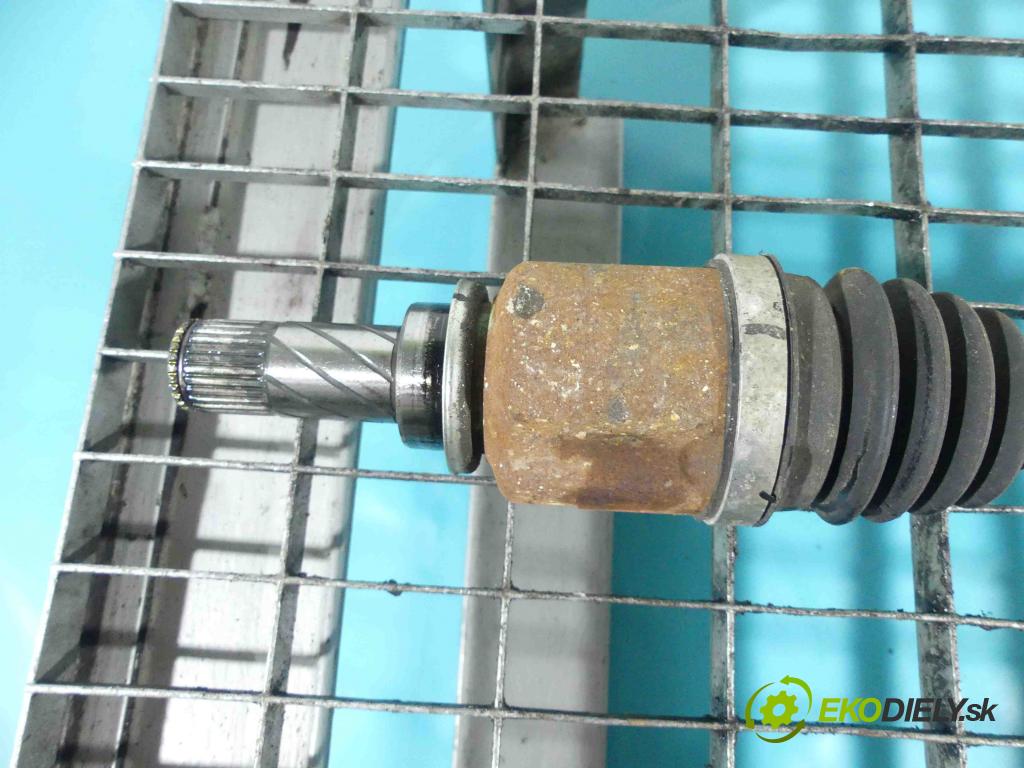 Dacia Logan II 2012-2020 1.0 73 HP manual 54 kW 999 cm3 4- poloos ľavé 391012636R (Poloosy)