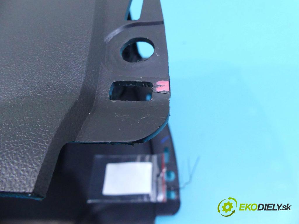 Renault Fluence 1.6 16v 114 HP manual 84 kW 1598 cm3 4- operadlo PK0009 (Lakťové opierky)