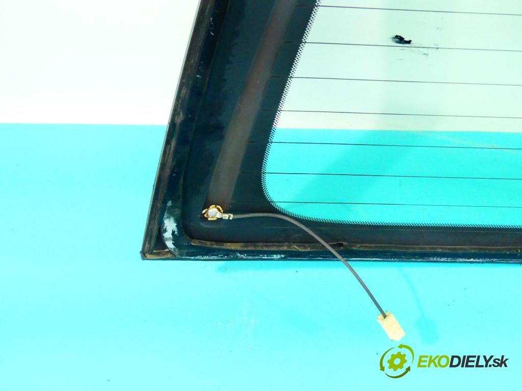 Toyota Avensis I T22 1997-2003 2.0 D4D 110 hp manual 81 kW 1995 cm3 5- sklo zadní  (Okna zadní)