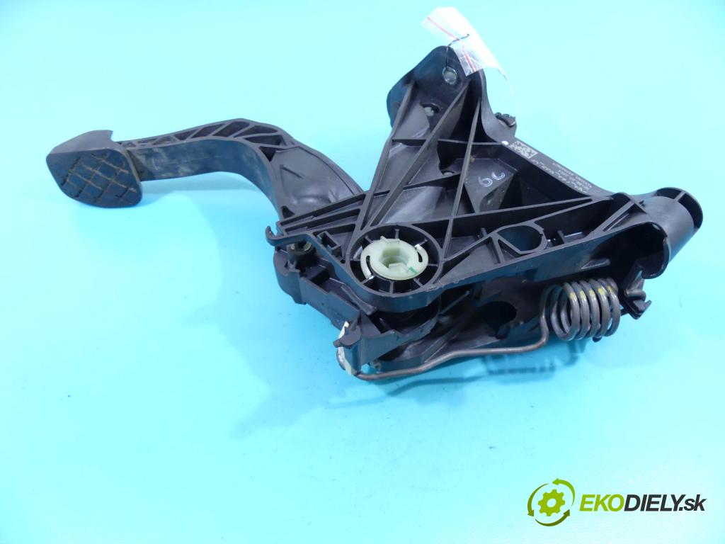 Vw Golf VII 2012-2020 1.4 tsi 122 HP manual 90 kW 1395 cm3 5- pedále 5Q1721059CP (Pedále)