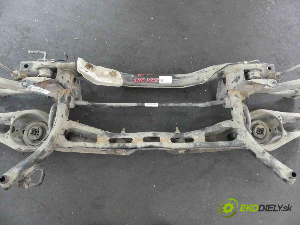 Vw Golf VII 2012-2020 1.4 tsi 122 hp manual 90 kW 1395 cm3 5- zadní výztuha 5Q0505315H