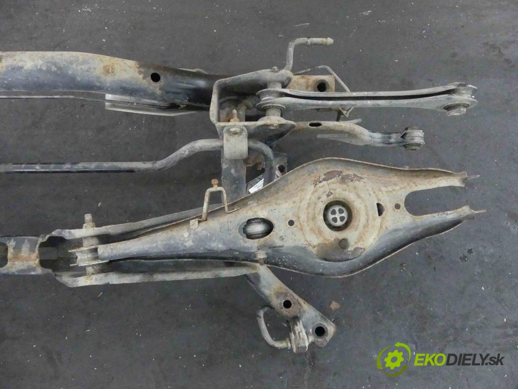 Vw Golf VII 2012-2020 1.4 tsi 122 hp manual 90 kW 1395 cm3 5- zadní výztuha 5Q0505315H