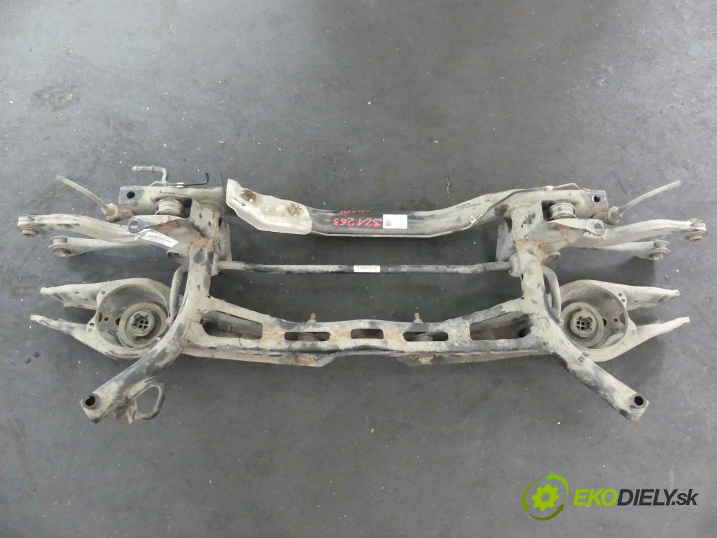 Vw Golf VII 2012-2020 1.4 tsi 122 hp manual 90 kW 1395 cm3 5- zadní výztuha 5Q0505315H