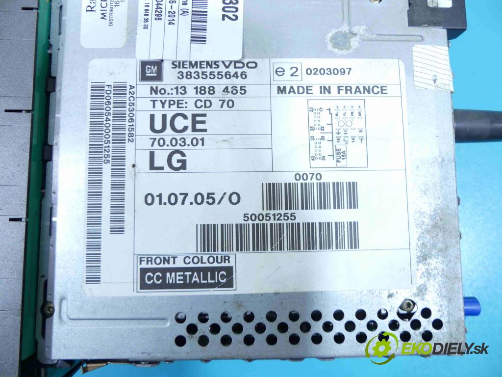 Opel Zafira B 2005-2014 1.9 cdti 101 HP manual 74 kW 1910 cm3 5- Radio originál 13188465