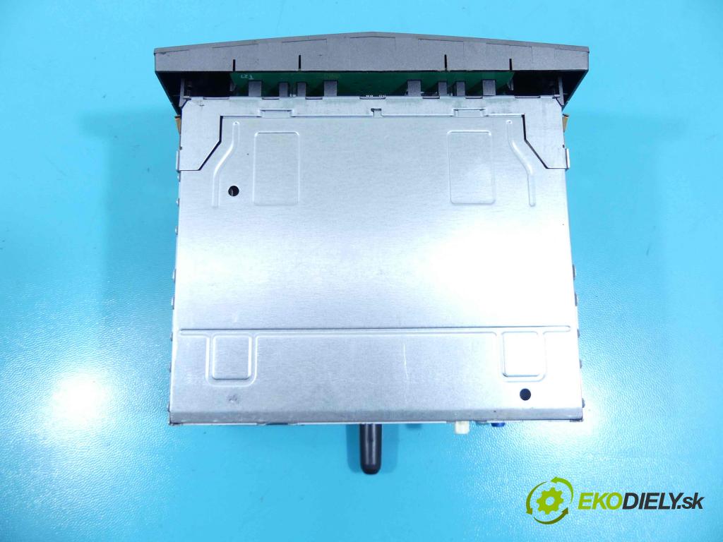 Opel Zafira B 2005-2014 1.9 cdti 101 HP manual 74 kW 1910 cm3 5- Radio originál 13188465