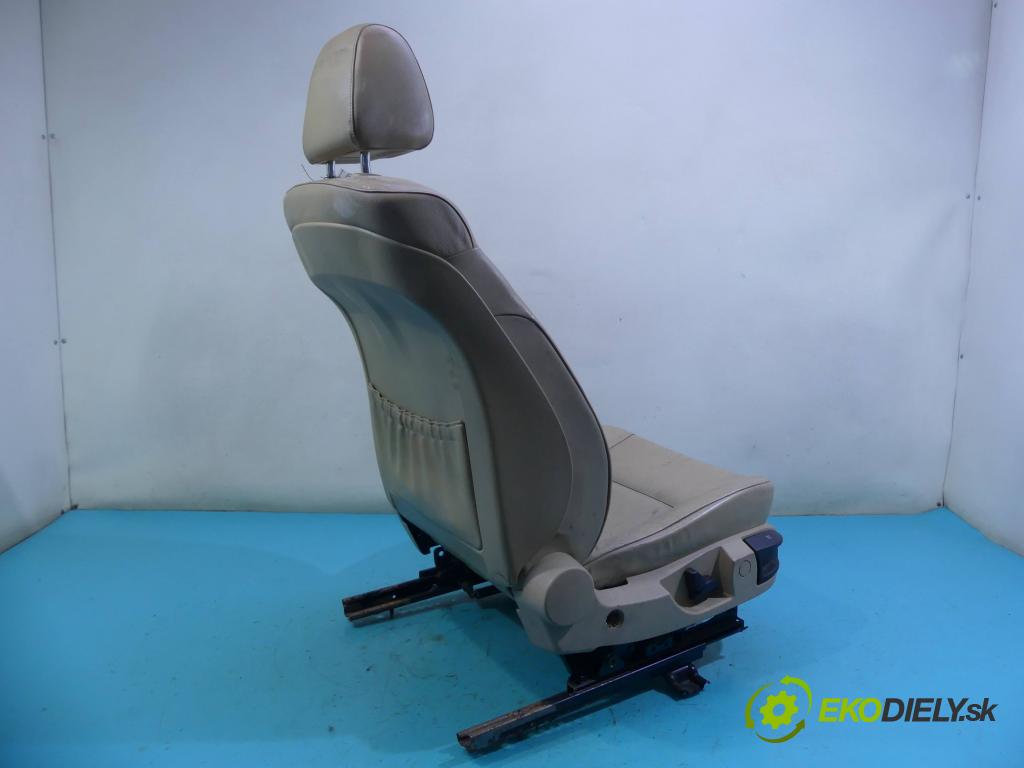 Bmw 5 E60 2003-2010 3.0d 218 HP automatic 160 kW 2993 cm3 5- Sedačka pravý  (Sedačky, sedadlá)