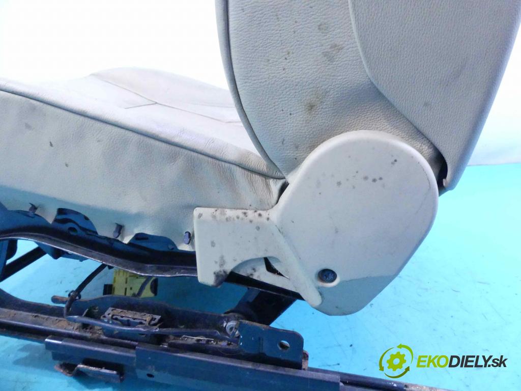 Bmw 5 E60 2003-2010 3.0d 218 HP automatic 160 kW 2993 cm3 5- Sedačka pravý  (Sedačky, sedadlá)