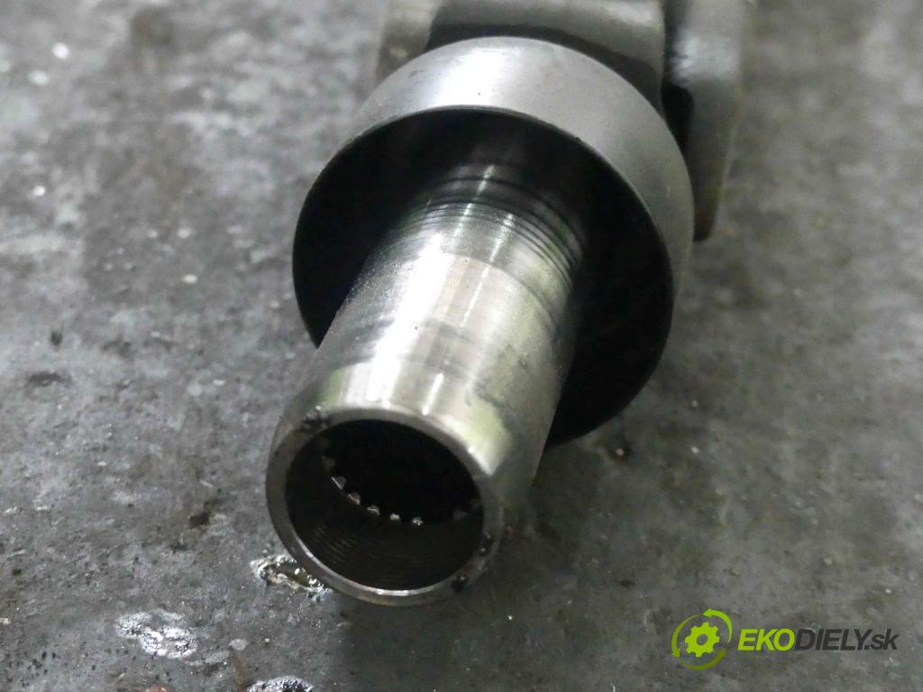 Subaru Impreza III GH 2007-2012 1.5 boxer 107 HP manual 79 kW 1498 cm3 5- Hřídel:  (Kardaňové hriadele)