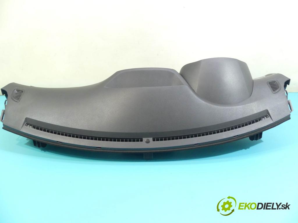 Subaru Impreza III GH 2007-2012 1.5 boxer 107 HP manual 79 kW 1498 cm3 5- kokpit,pristrojová doska rozdeľovacia