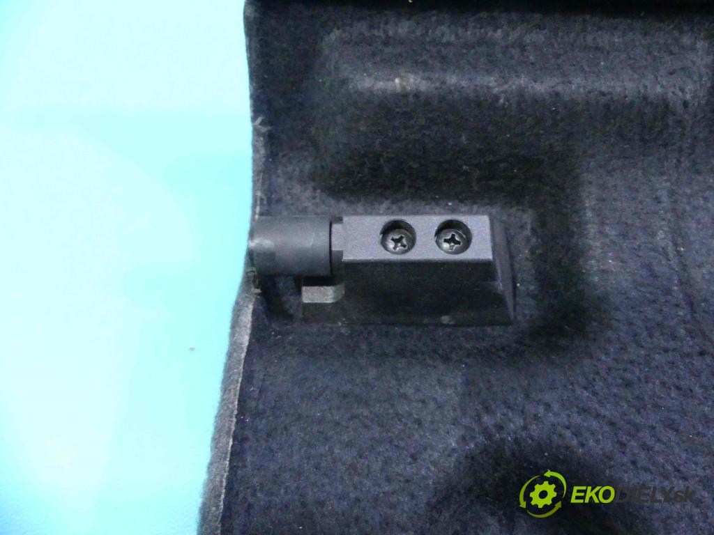 Seat Ibiza III 6L 2002-2008 1.4 16v 75 HP manual 55 kW 1390 cm3 3- zadná  (Pláta zadné)