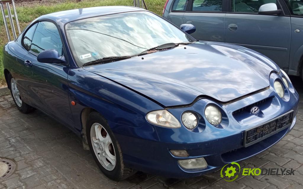 Hyundai Coupe 1.6 16v 107 HP manual 79 kW 1599 cm3 3- výztuha motoru