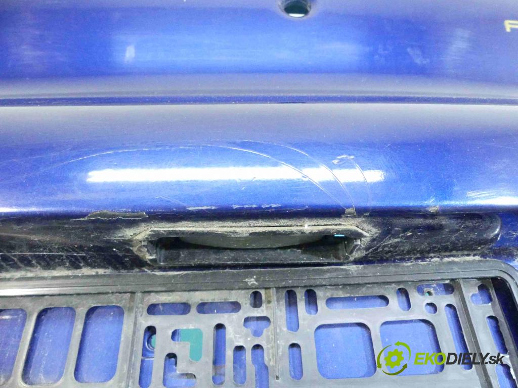 Hyundai Coupe 1.6 16v 107 HP manual 79 kW 1599 cm3 3- nárazník zadné  (Ostatné)