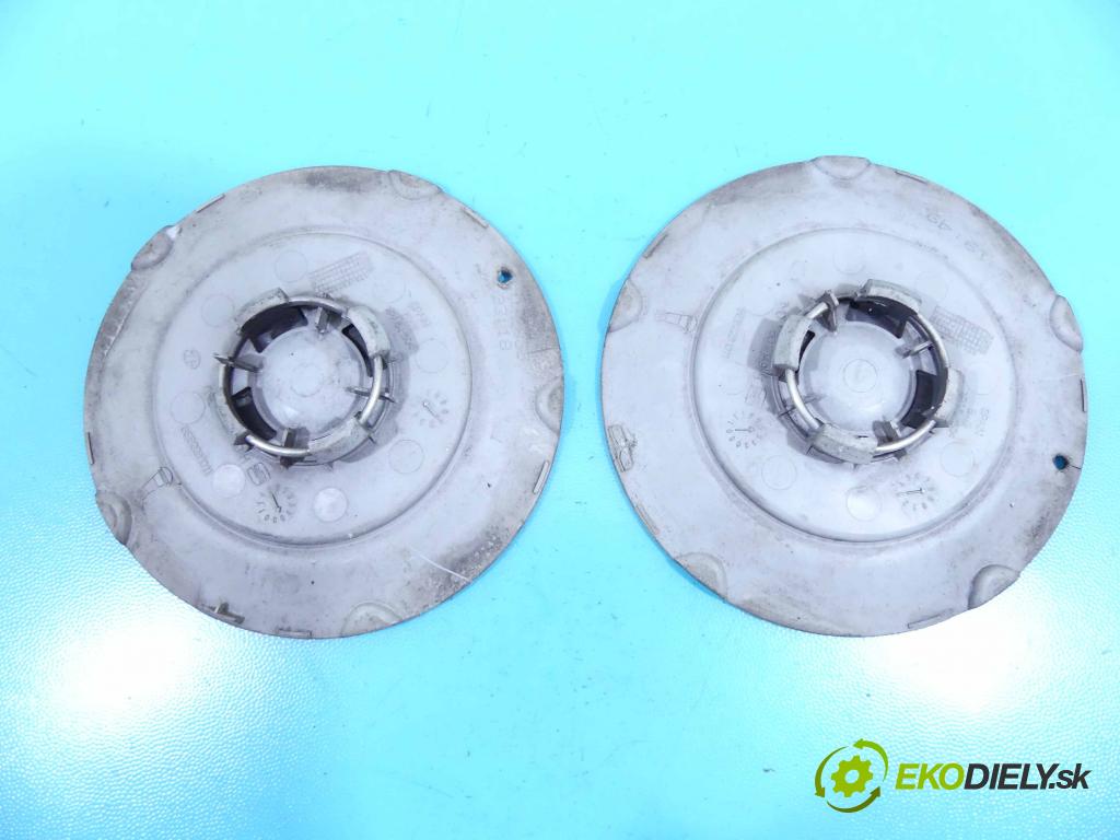 Seat Leon I 1999-2005 1.6 16v 105 HP manual 77 kW 1598 cm3 5- puklica 1M0601149H (Puklice)