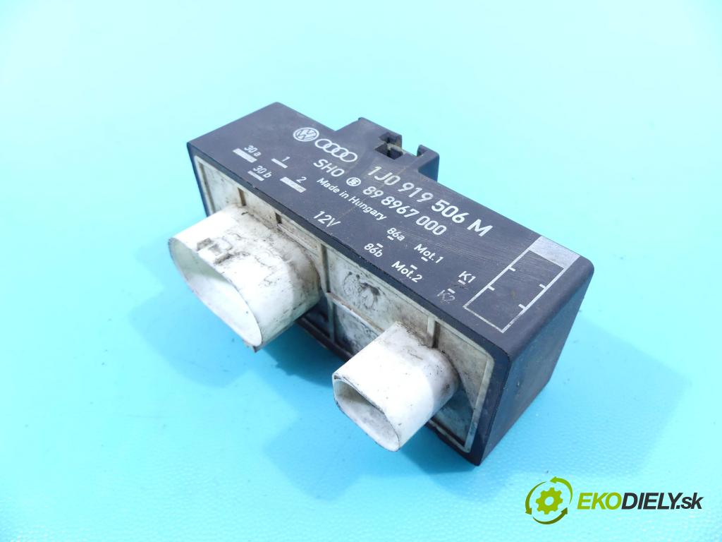 Seat Ibiza IV 6J 2008-2017 1.2 tdi 75 HP manual 55 kW 1199 cm3 3- Relé: 1J0919506M (Relé)