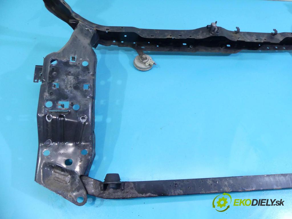 Nissan Qashqai J10 2006-2013 1.6 16v 114 hp manual 84 kW 1598 cm3 5- stěna přední  (Výztuhy přední)