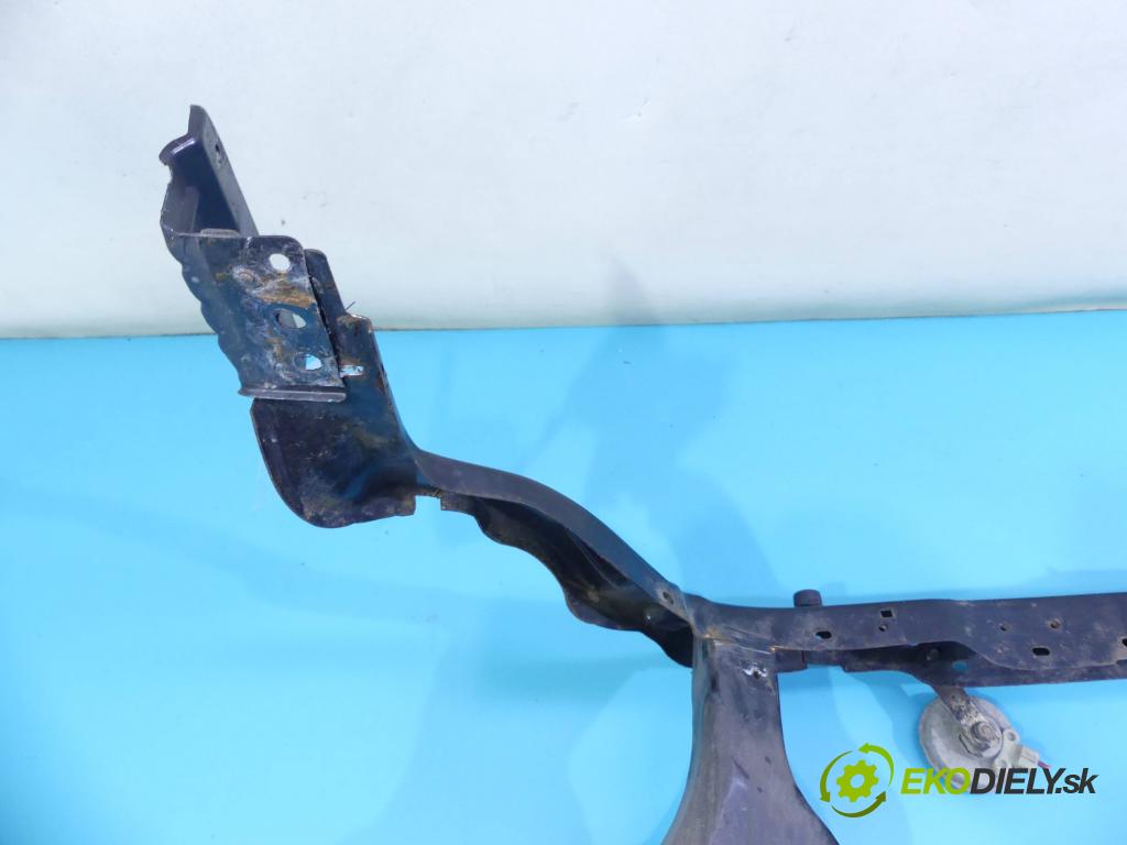 Nissan Qashqai J10 2006-2013 1.6 16v 114 hp manual 84 kW 1598 cm3 5- stěna přední  (Výztuhy přední)