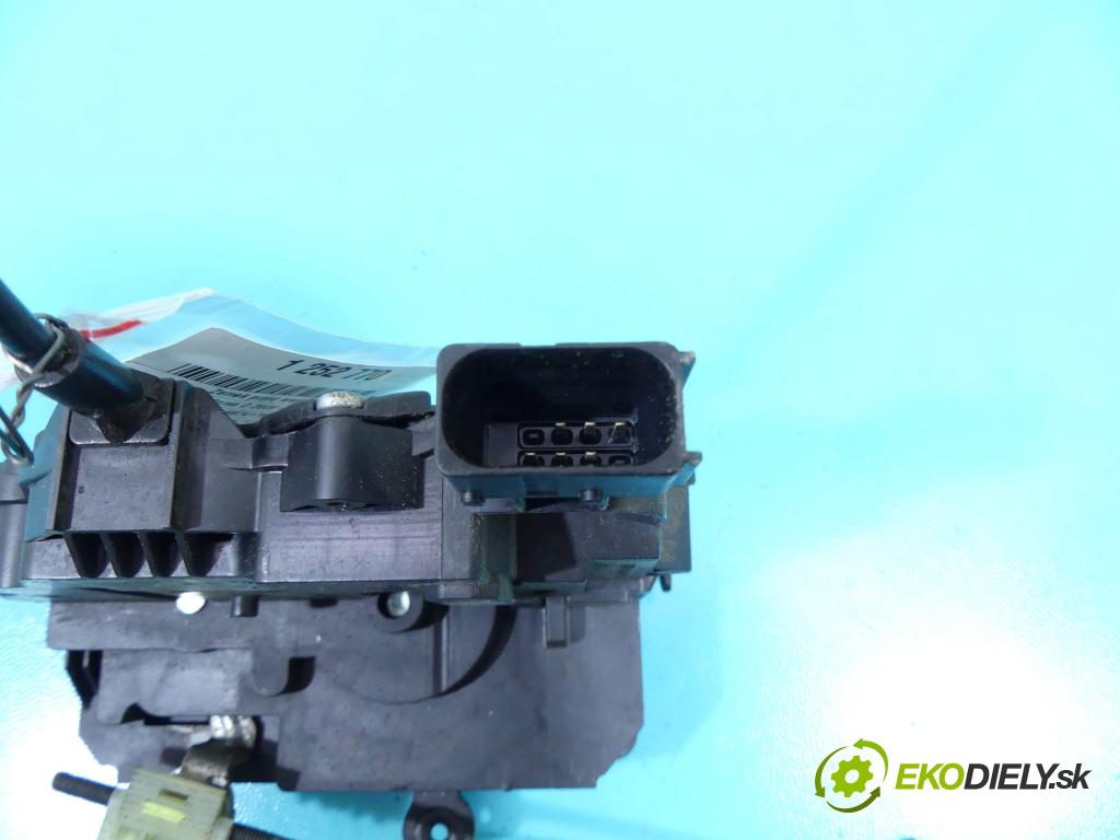Opel Corsa D 2006-2014 1.2 16v 80 hp manual 59 kW 1229 cm3 5- zámek přední levý 13258271