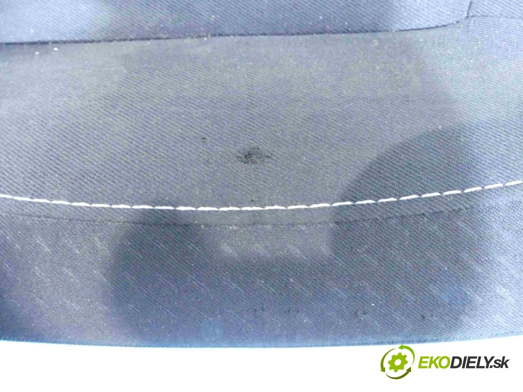 Dacia Logan II 2012-2020 1.0 73 HP manual 54 kW 999 cm3 4- Sedačka pravý  (Sedačky, sedadlá)