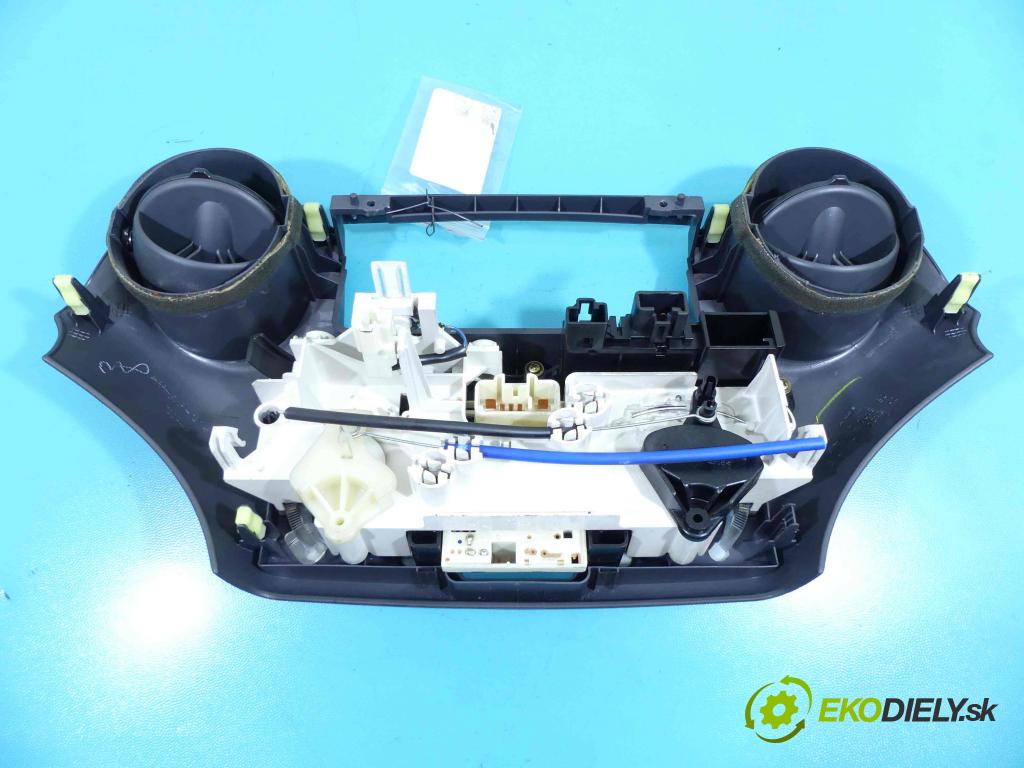 Toyota Yaris I 1999-2005 1.0 vvti 68 HP manual 50 kW 998 cm3 5- panel kúrenia 758268-701B