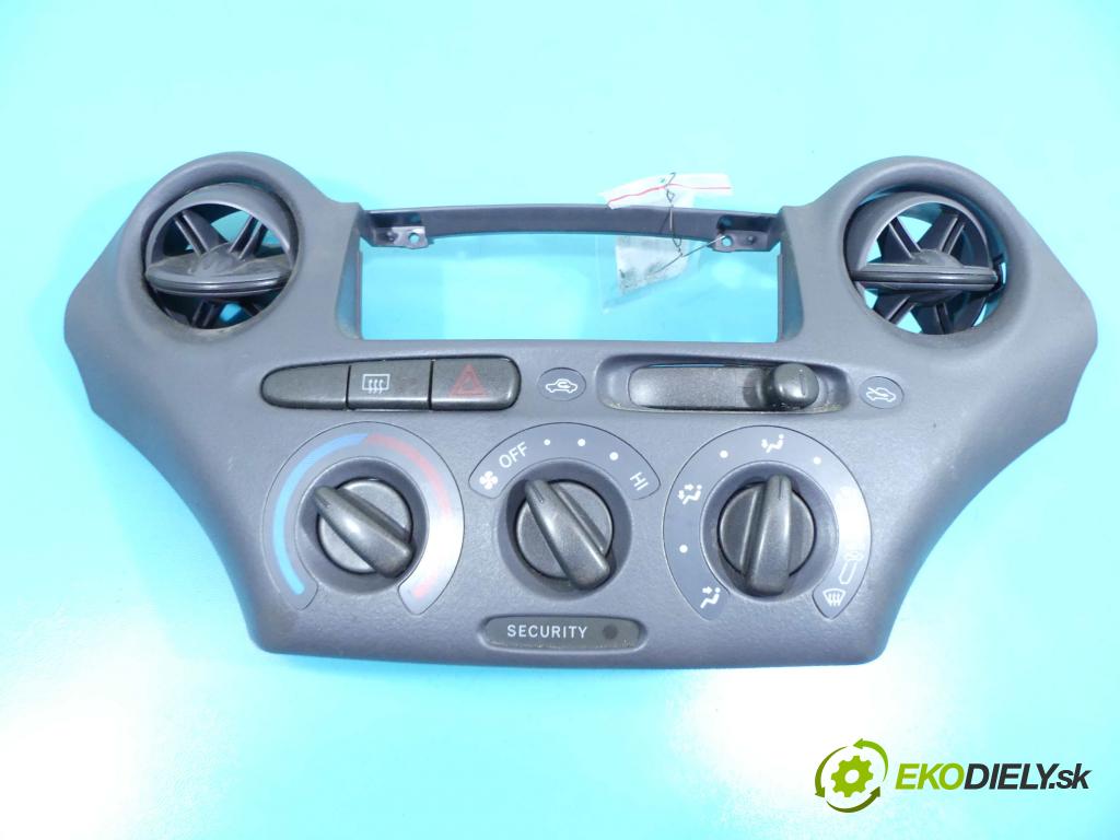Toyota Yaris I 1999-2005 1.0 vvti 68 HP manual 50 kW 998 cm3 5- panel kúrenia 758268-701B