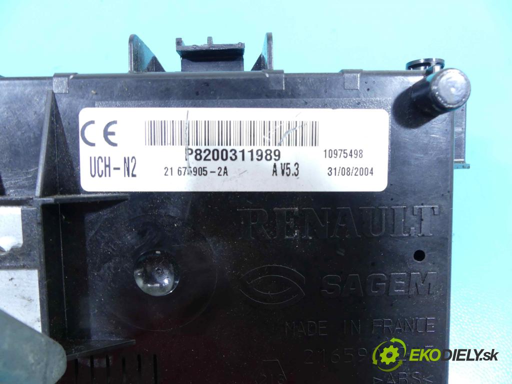 Renault Clio II 1998-2012 1,2.0 16v 75 HP manual 55 kW 1149 cm3 5- modul riadiaca jednotka 8200311989 (Ostatné)