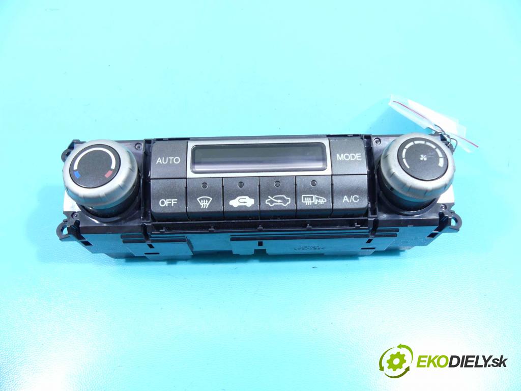 Honda Civic VIII 2006-2011 1.8 16v 140 HP manual 103 kW 1799 cm3 4- panel kúrenia 