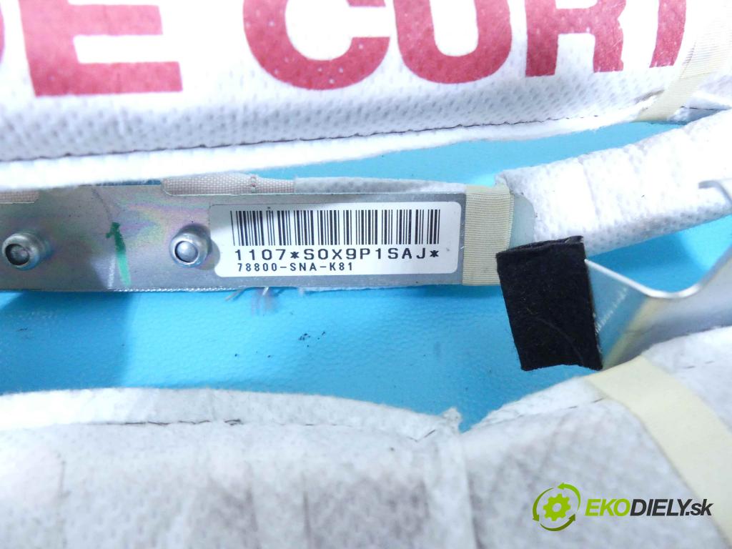 Honda Civic VIII 2006-2011 1.8 16v 140 HP manual 103 kW 1799 cm3 4- clona pravé 78800-SNA-K81