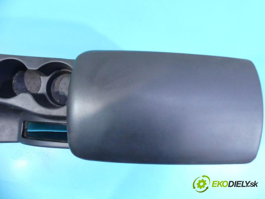 Nissan Qashqai J10 2006-2013 1.6 16v 114 HP manual 84 kW 1598 cm3 5- operadlo P13149A77000 (Lakťové opierky)