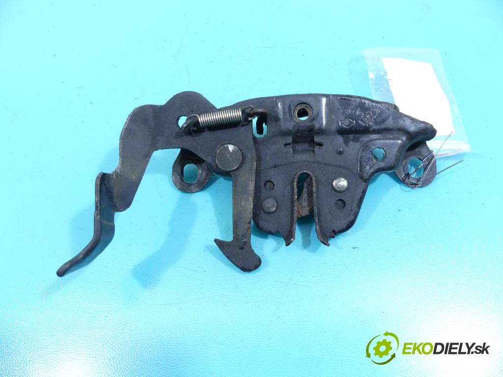Nissan Qashqai J10 2006-2013 1.6 16v 114 hp manual 84 kW 1598 cm3 5- zámek kapoty