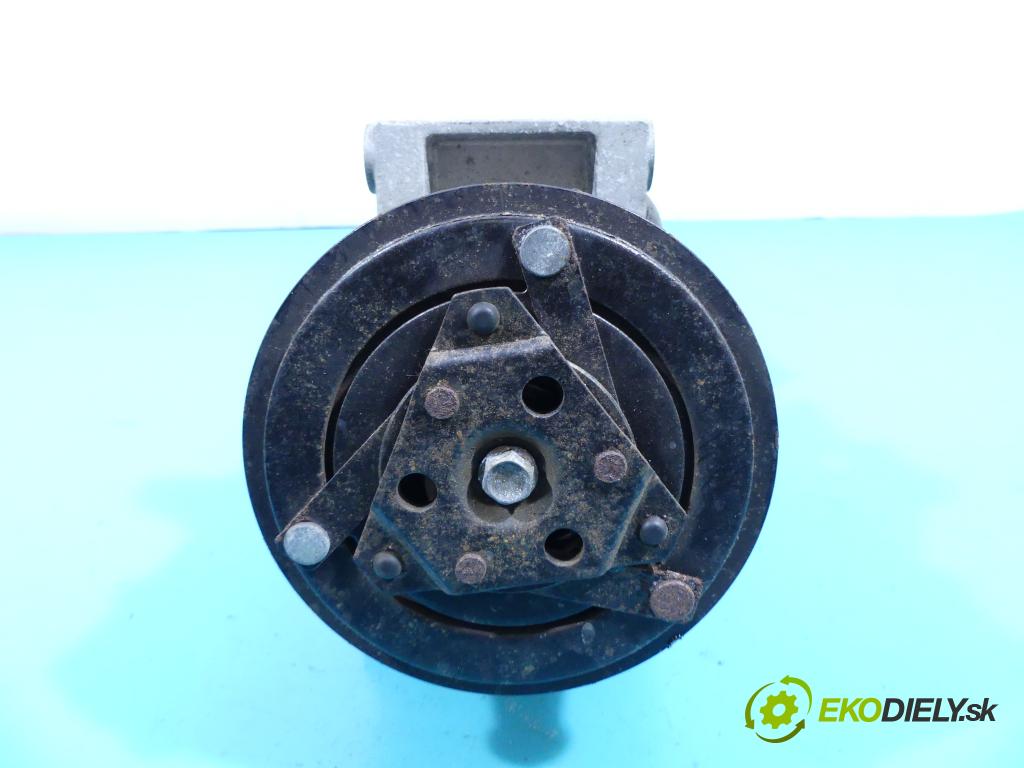 Nissan Qashqai J10 2006-2013 1.6 16v 114 HP manual 84 kW 1598 cm3 5- čerpadlo klimatizácie 890015