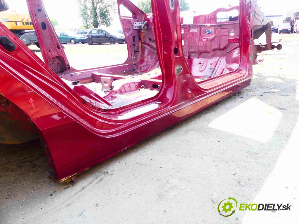 Honda Civic VIII 2006-2011 1.8 16v 140 hp manual 103 kW 1799 cm3 4- práh pravý (Ostatní)