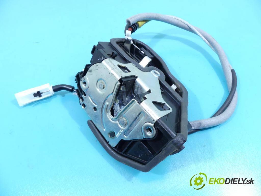 Bmw X5 E70 2006-2013 3.0d 306KM automatic 225 kW 2993 cm3 5- zámek zadní pravý 7276686