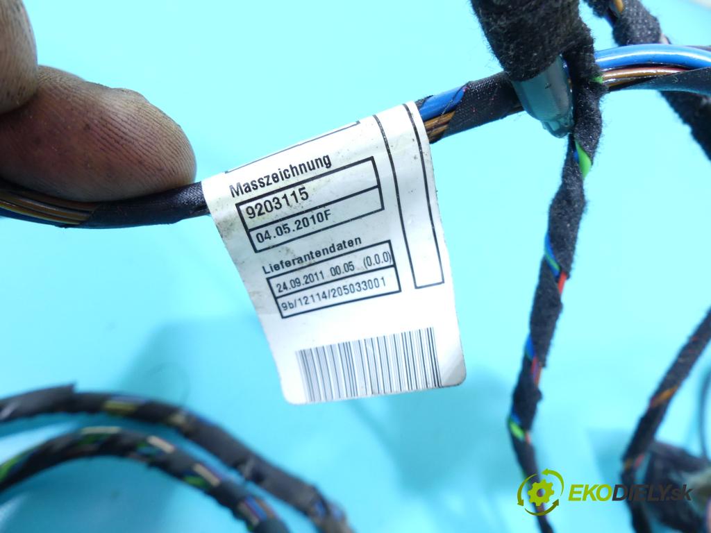 Bmw X5 E70 2006-2013 3.0d 306KM automatic 225 kW 2993 cm3 5- Zväzok: dvere zadné pravých 924355101