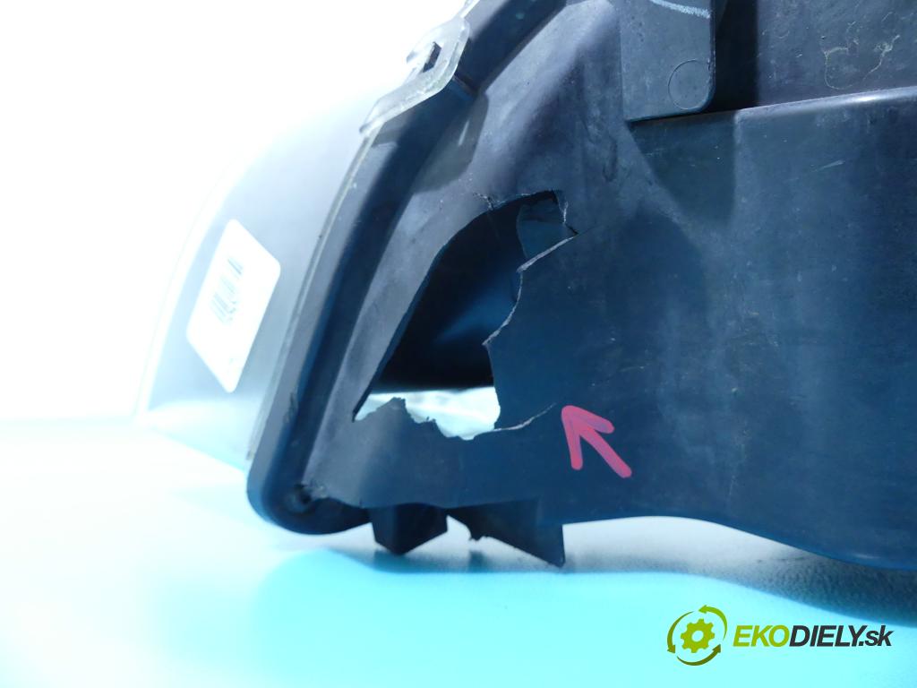 Bmw X5 E70 2006-2013 3.0d 306KM automatic 225 kW 2993 cm3 5- Reflektor: pravý 7161588 (Pravé)