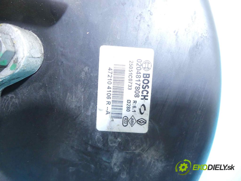 Renault Fluence 1.6 16v 114 HP manual 84 kW 1598 cm3 4- servo brzdové 472104106R
