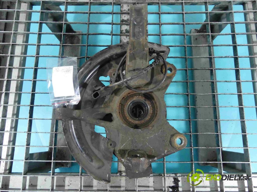 Renault Fluence 1.6 16v 114 HP manual 84 kW 1598 cm3 4- náboj ľavé  (Náboje)